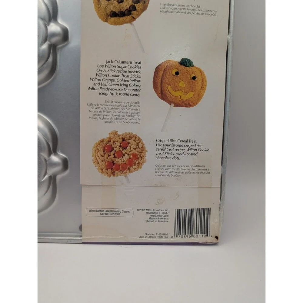 Vintage Wilton Jack O Lantern Cookie Treat Pan Halloween Pumpkin Baking Mold NEW